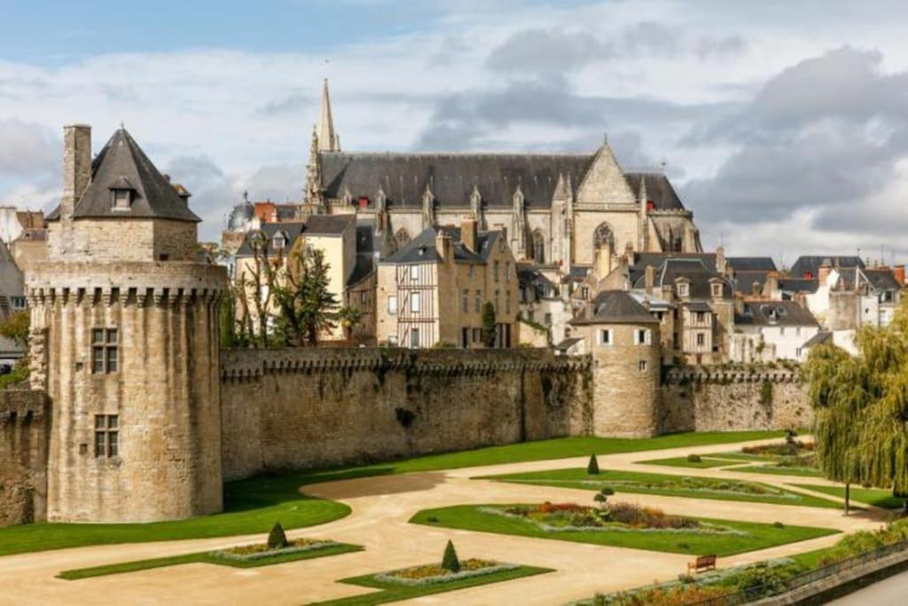 Logement Au Calme Avec Jardin Proche De Vannes Elven Eksteriør bilde